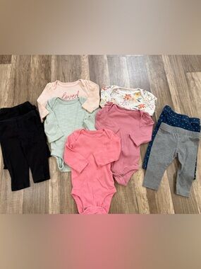 Baby Girl Bundle 0-3 months long sleeve onesies & pants